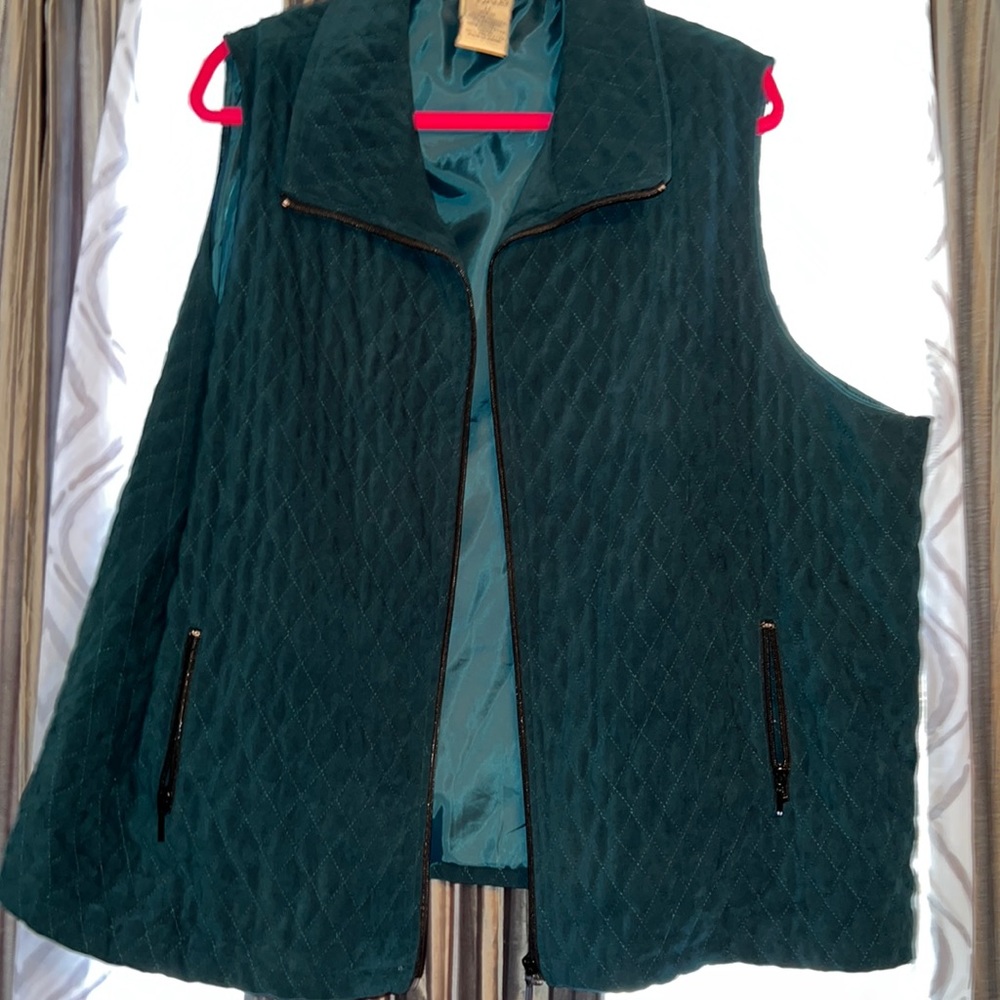 EUC Hunters Green Allison Daley Quilted Vest